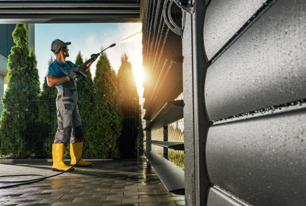 Best Parking Lot and Garage Cleaning  in Dysart, IA